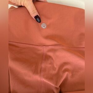LuluLemon salmon leggings size 4